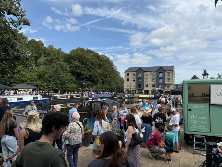Artisan market at Saddleworth Marina celebrates first anniversary
