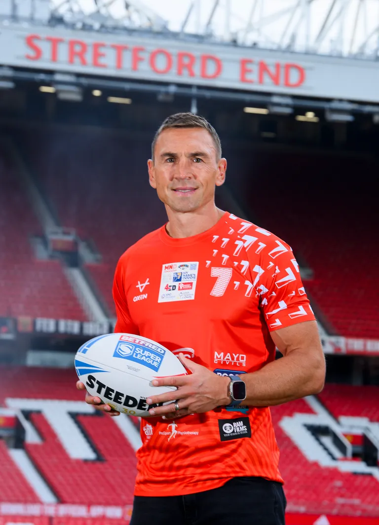 Sir Kevin Sinfield to run through Saddleworth in latest MND charity challenge